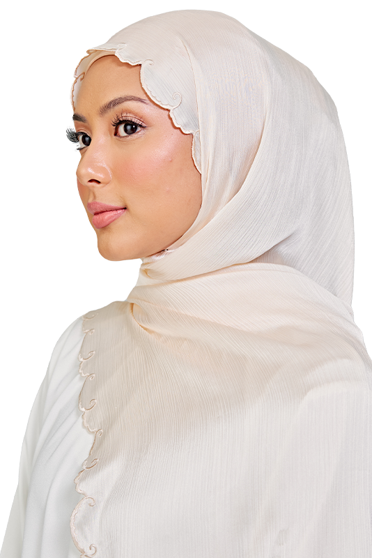 Sulam Melor Scarf in Pearly White